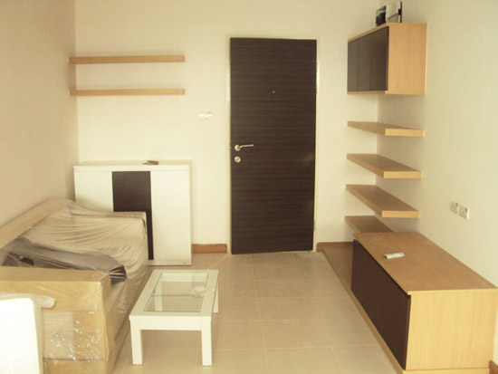 apartment to rent 10 mins walk to D Condo Ramkhamhaeng