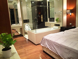 The Address Sukhumvit 28 - modern <strong>Phrom Phong apartment for rent</strong>