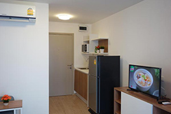 flat to rent near Centric Scene Sukhumvit 64