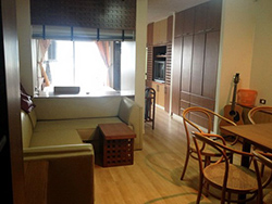 I.T.F. Silom Palace  <strong>Sala Daeng apartment condo for rent</strong>