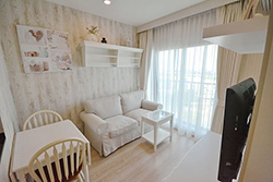 Noble Revolve Ratchada Rama 9 condo flat for rent