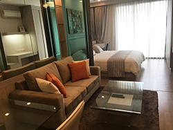 Trapazo Sukhumvit 16 - Asoke apartment for rent