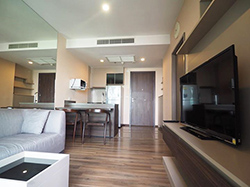 Teal Sathorn-Taksin <strong>Wongwian Yai apartment for rent</strong>