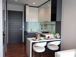 Ivy Ampio condo apartment for rent in Rama 9