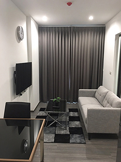 The Rich Sathorn-Taksin <strong>apartment condo for rent near Wongwian Yai</strong>