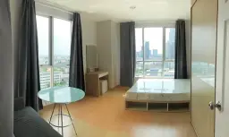 Life at Sukhumvit Ekkamai apartment flat for rent