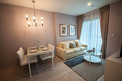 Rhythm Rangnam <strong>Phaya Thai condo apartment flat for rent</strong>