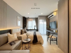 Life One Wireless <strong>Ploenchit Phloen Chit apartment condo flat for rent</strong>
