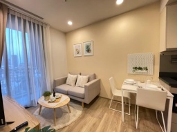 OKA HAUS Sukhumvit 36 condo Bangkok